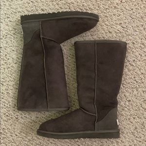 UGG gray tall boots size 9